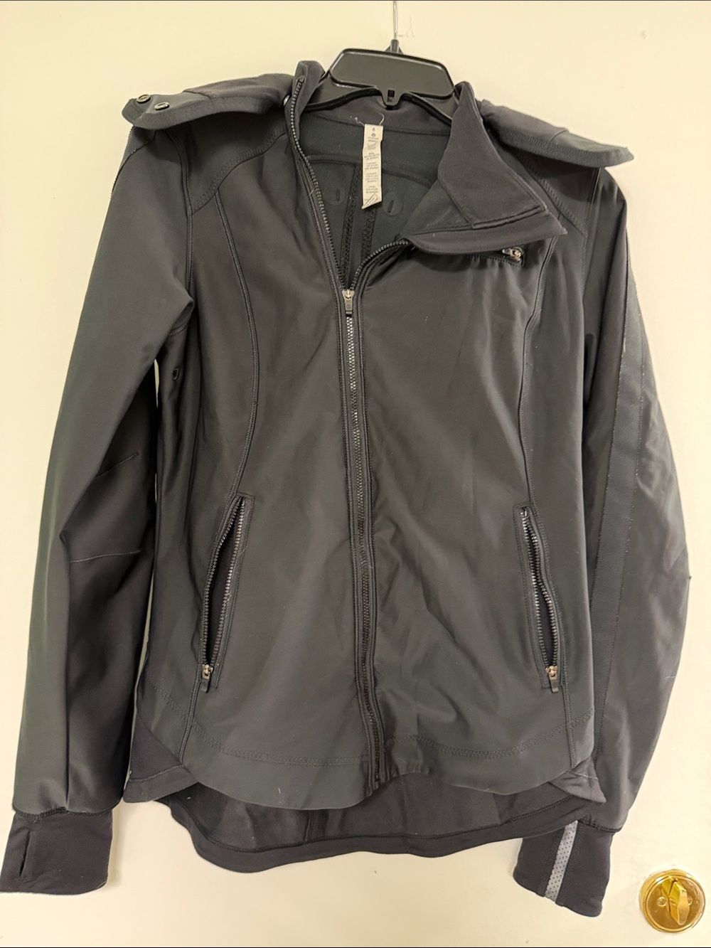 Women’s Lululemon Black Jacket - Lightweight Zip Front with removable hood